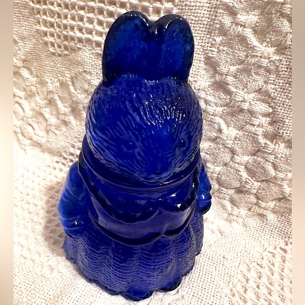 Cobalt Blue Glass Mama Bunny Rabbit Jar In Apron… Cottage  Farnhouse Easter - Picture 6 of 10